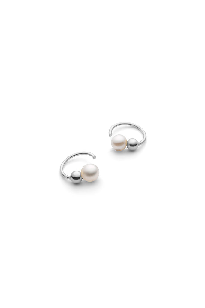 JUKSEREI VOYAGE BUBBLE TWIST EARRINGS Neueste Stile