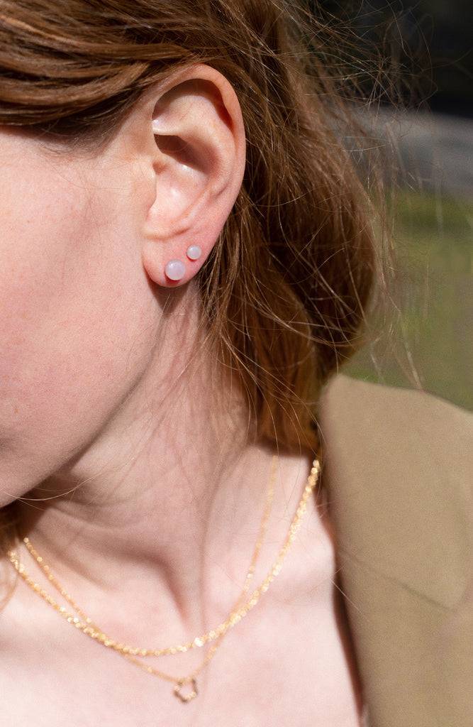 JUKSEREI DAWN EAR STUDS MINI Outlet