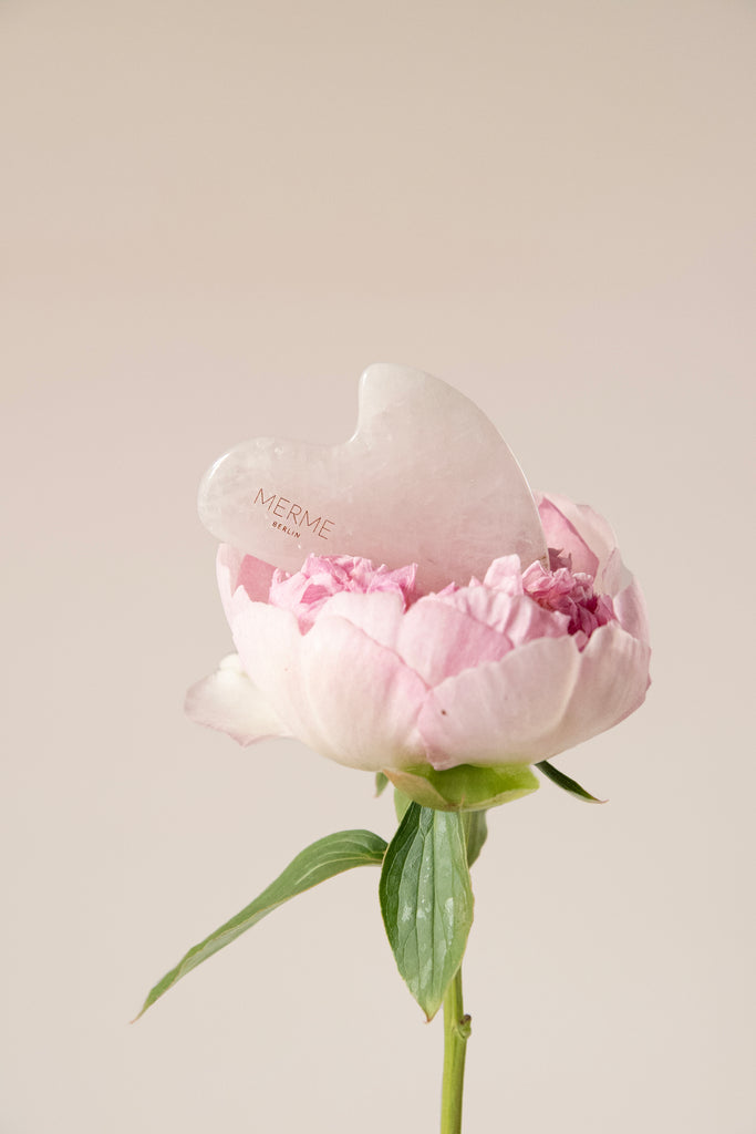 JUKSEREI MERME · ROSE QUARTZ GUA SHA Meist gekauft