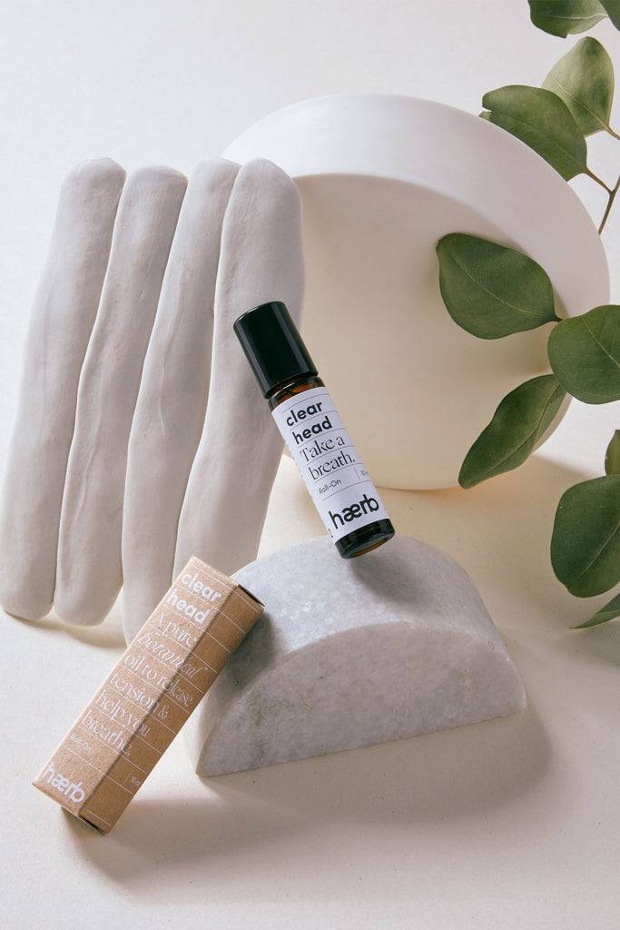 JUKSEREI HÆRB · ORGANIC SCENT ROLL-ON Online Shopping