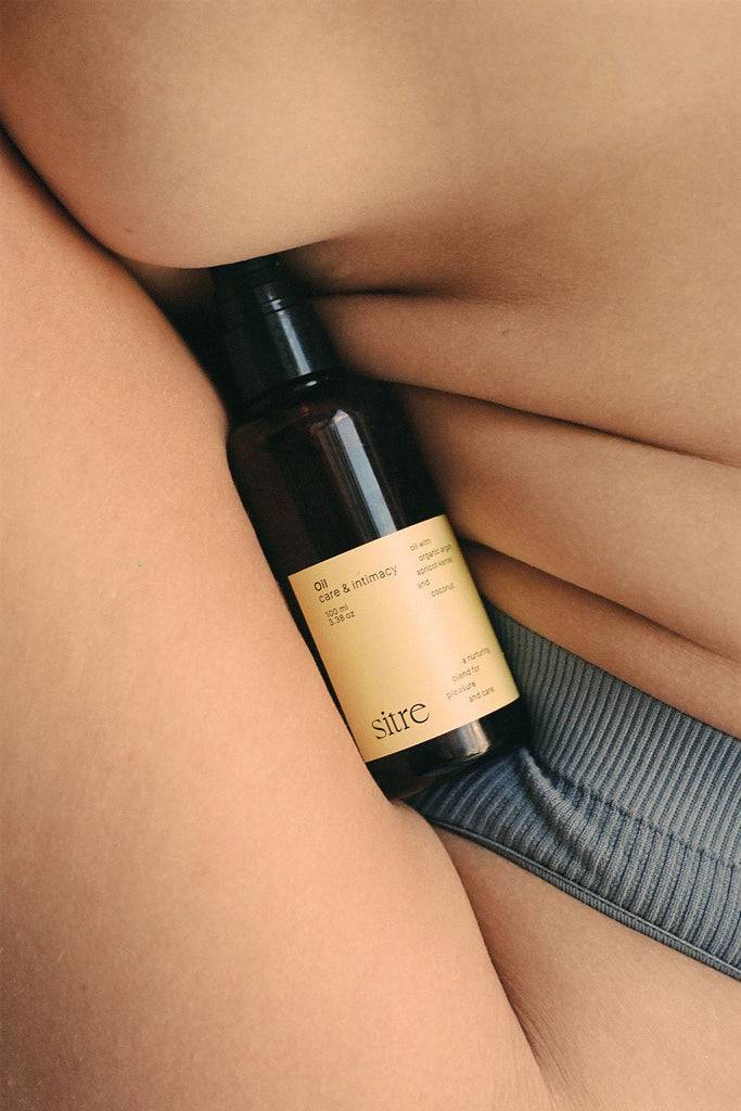 JUKSEREI SITRE · NATURAL CARE & INTIMACY OIL Black Friday