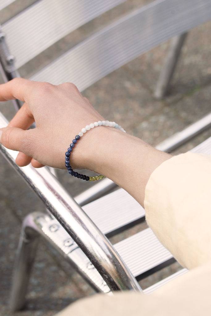 JUKSEREI BIRTHSTONE BUNGEE BRACELET · CUSTOMIZED Exklusive Angebote