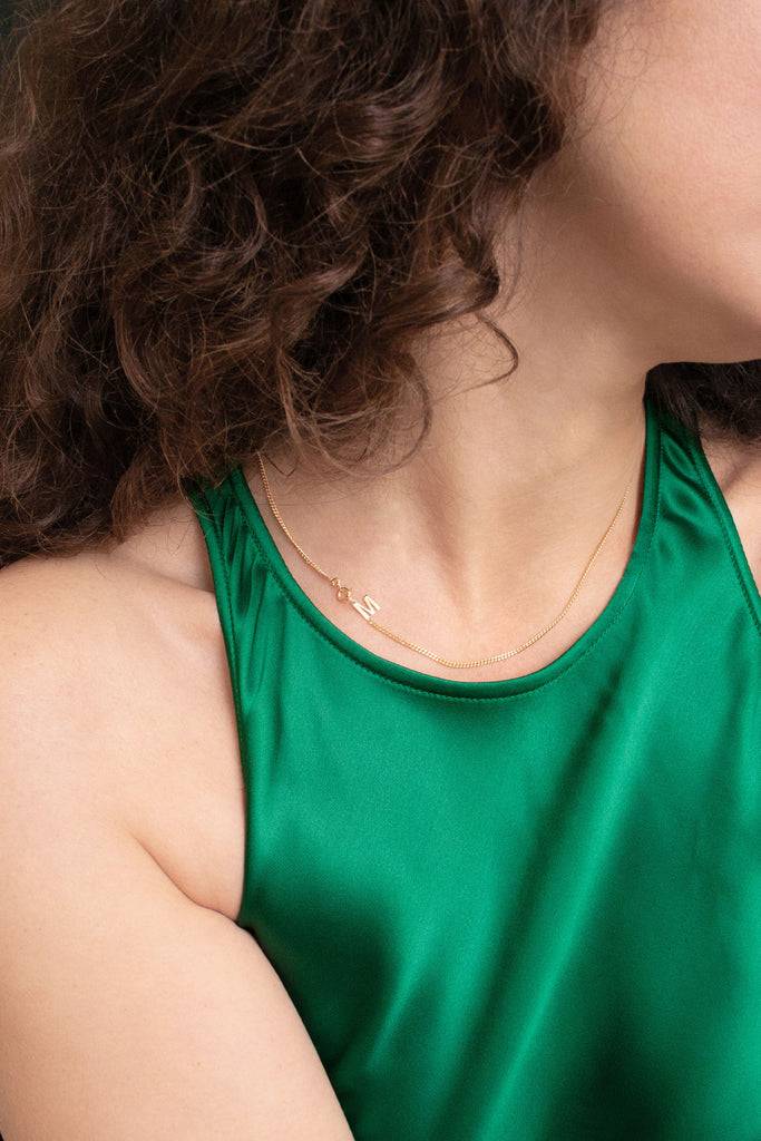 JUKSEREI LETTER NECKLACE Neuheiten