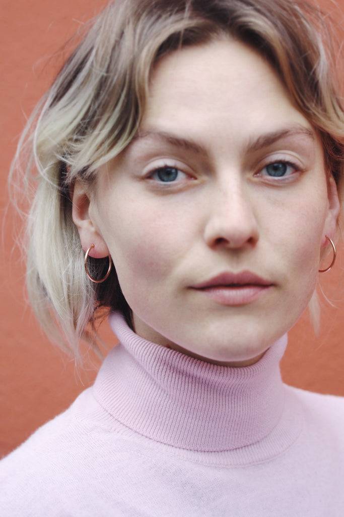 JUKSEREI HOOP EARRINGS Nur noch ein Tag übrig