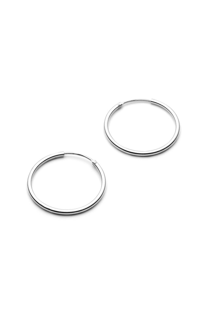 JUKSEREI HOOP EARRINGS Nur noch ein Tag übrig
