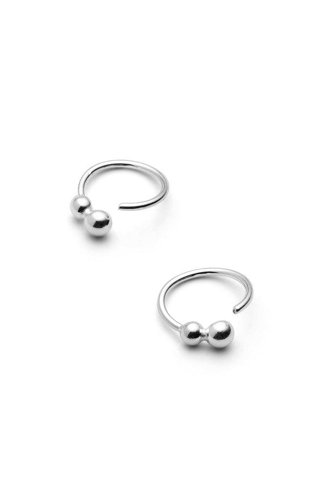 JUKSEREI POLLEN TWIST EARRINGS Riesige Rabatte