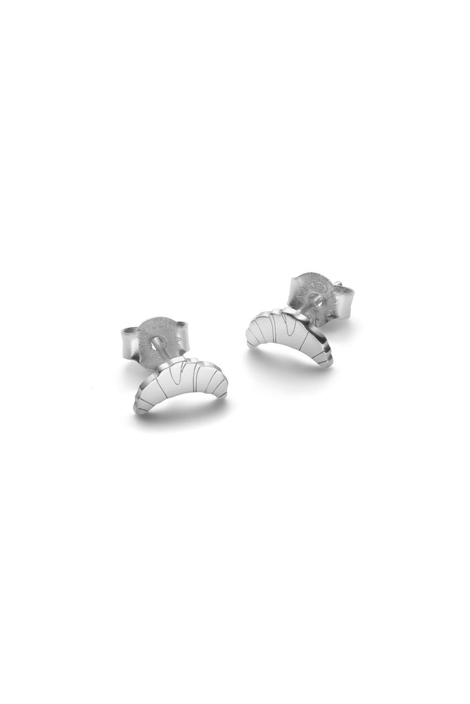 JUKSEREI CROISSANT EAR STUDS Fabrikladen
