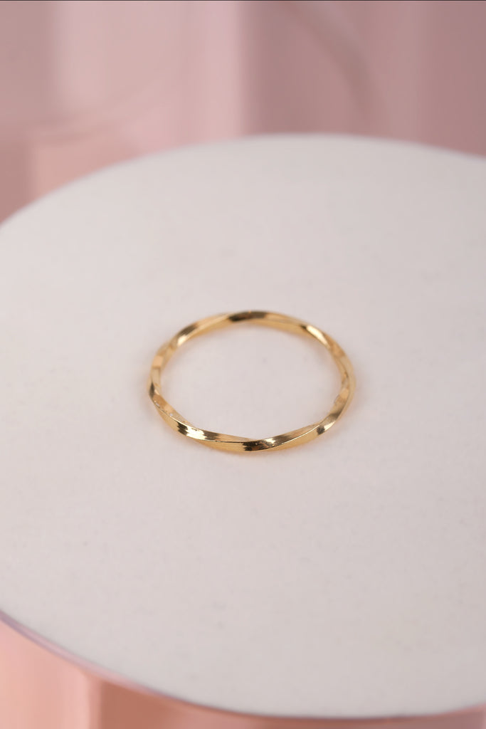 JUKSEREI EMBER RING Meist gekauft