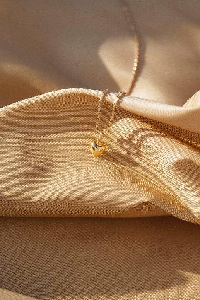 JUKSEREI AMORE NECKLACE Online Outlet