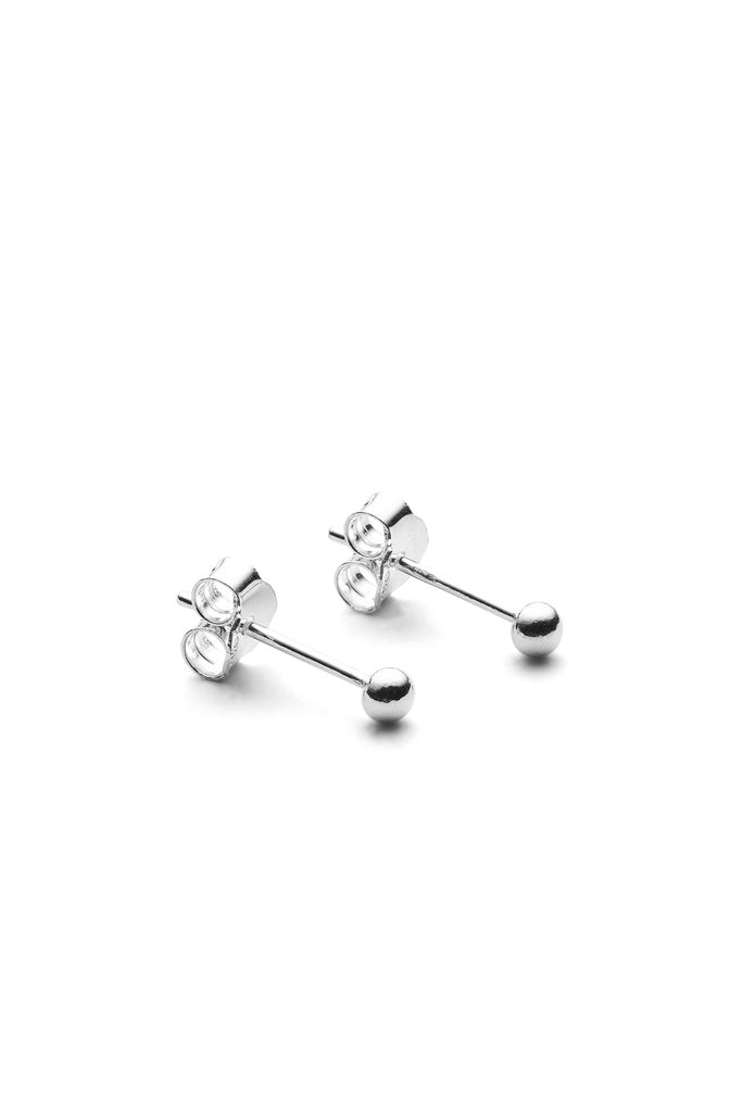 JUKSEREI SIGRID XS EAR STUDS Sonderangebote