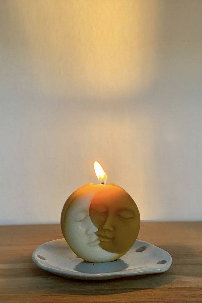 JUKSEREI SOLLYS · MOON/SUN BEESWAX CANDLE Nur noch ein Tag übrig