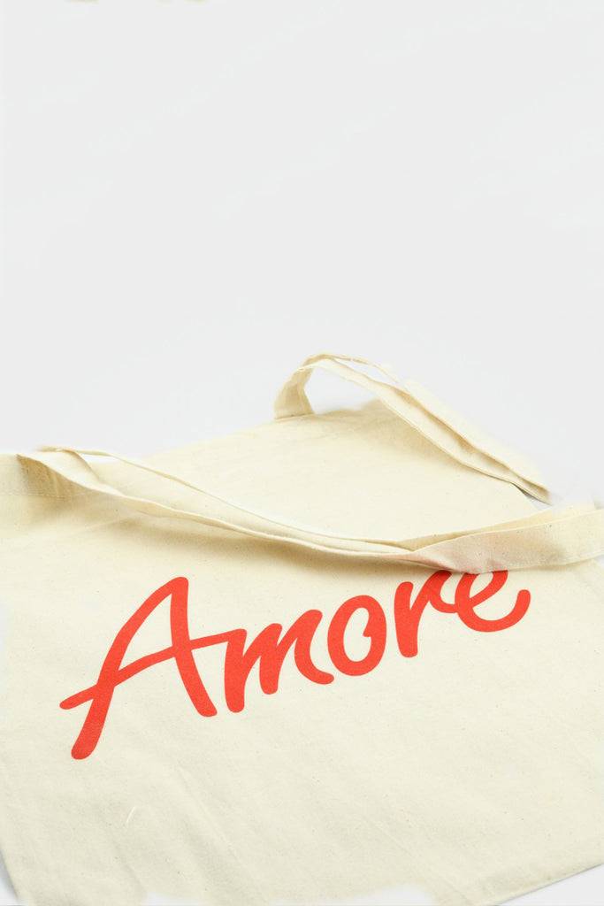 JUKSEREI AMORE STORE · TOTE BAG Im Verkauf