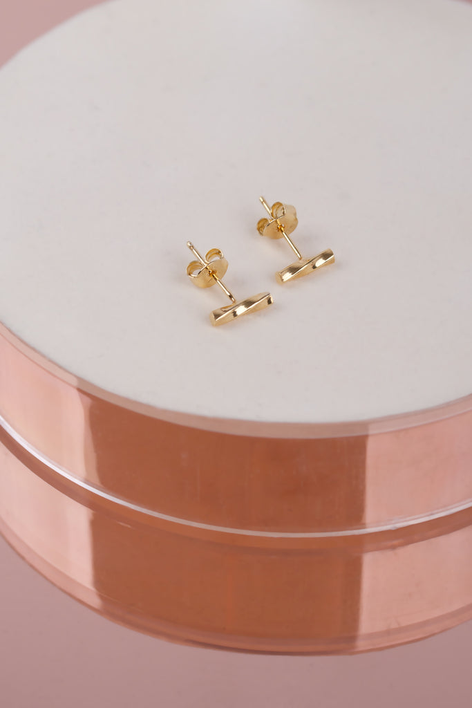 JUKSEREI EMBER EAR STUDS Kostenloser Versand