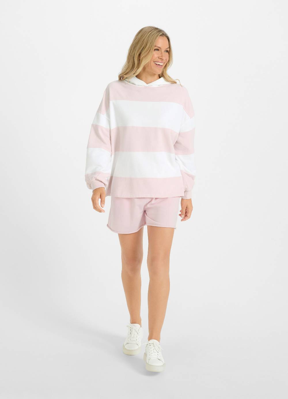 Juvia Hoodie Sonderangebot der Fabrik