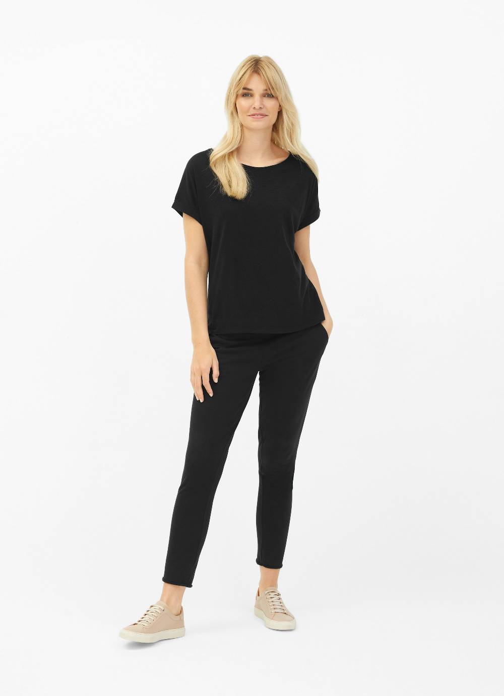 Juvia Boxy - T-Shirt Kauf eins, bekomm eins gratis