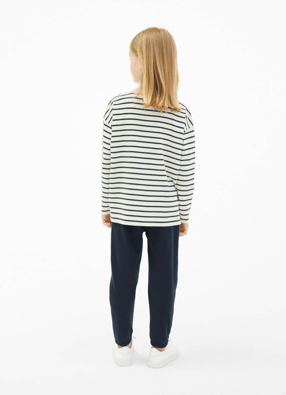 Juvia Longsleeve Räumungsverkauf