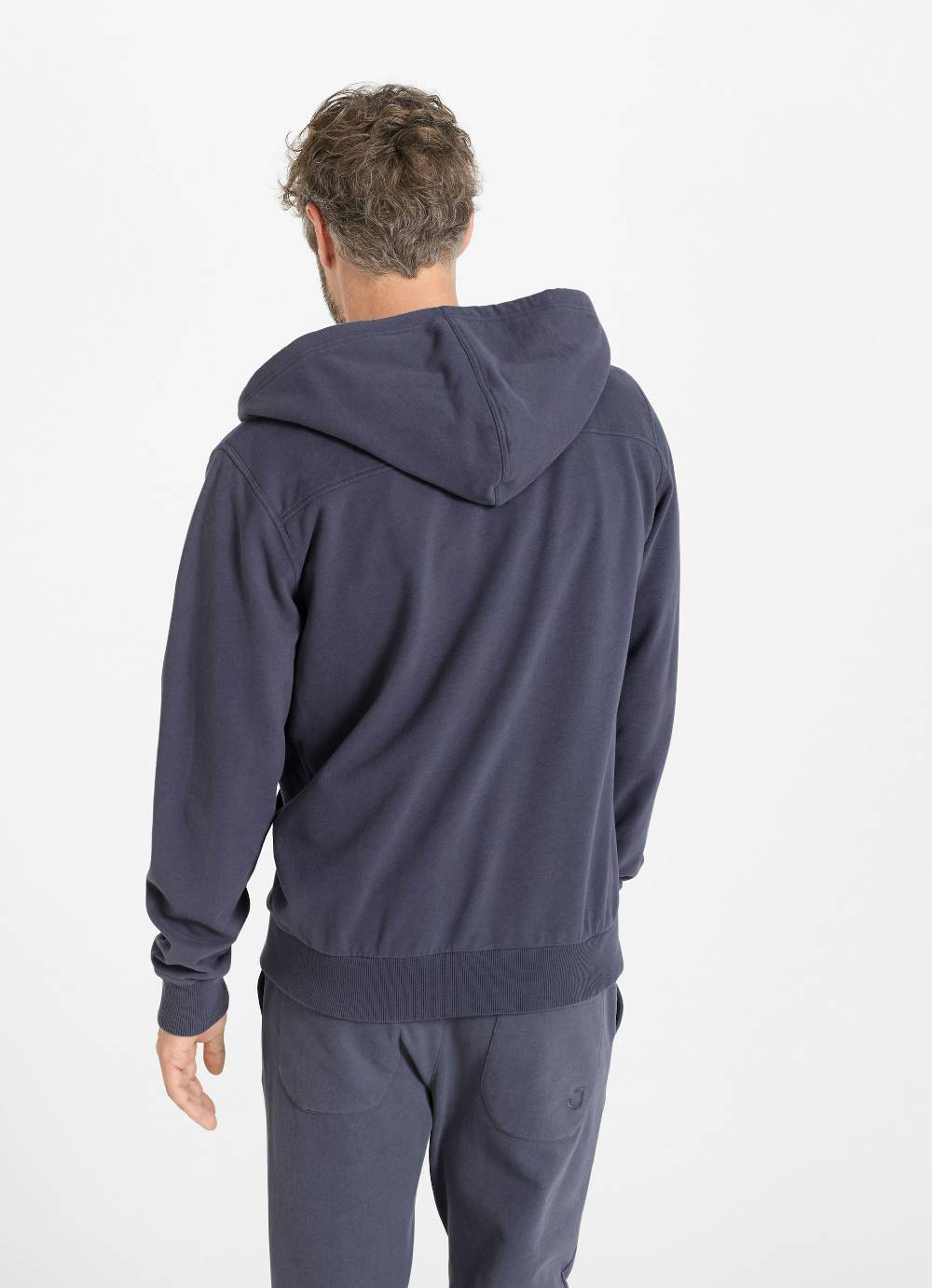 Juvia Hoodie - Sweatjacke 50% Rabatt mit kostenlosem Versand