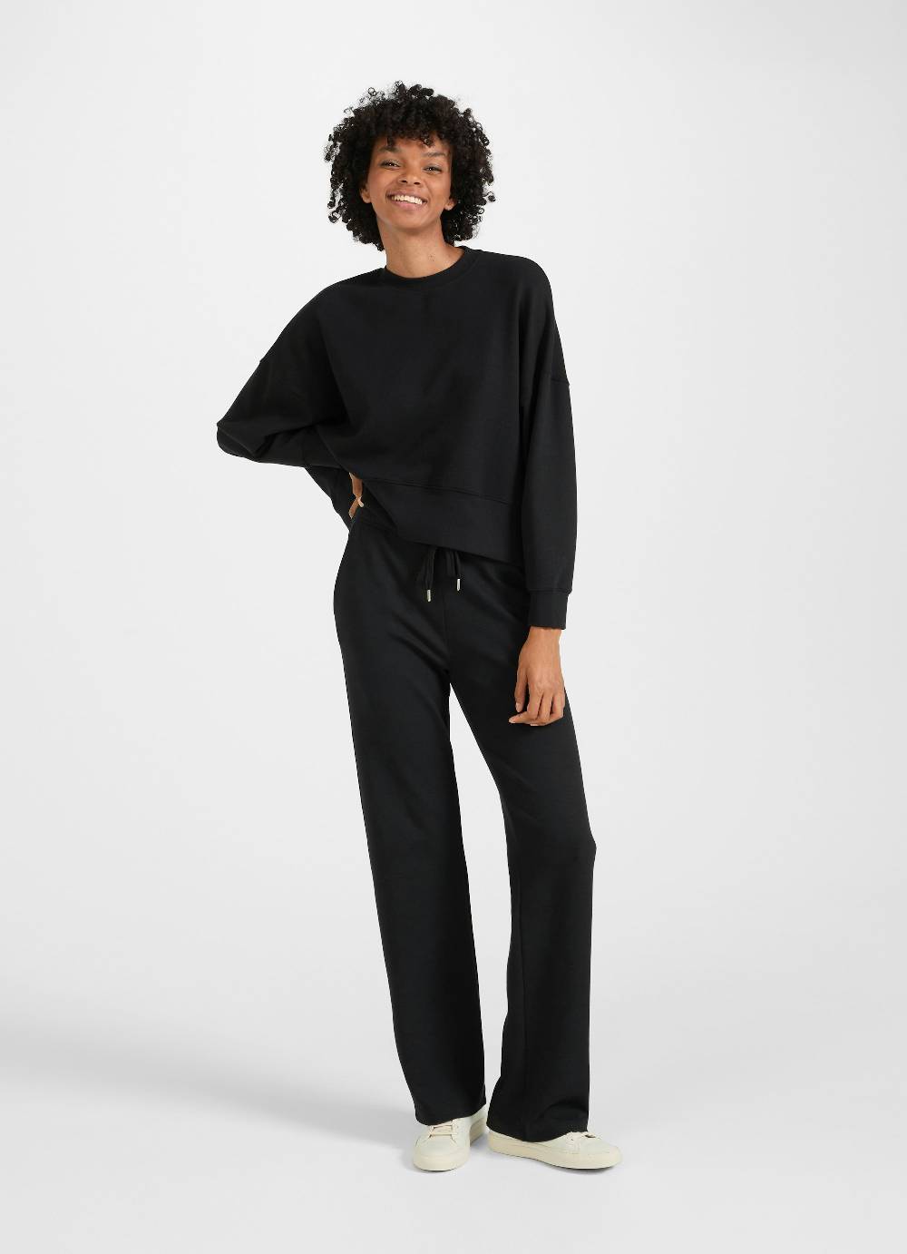 Juvia Wide Leg Fit - Sweatpants Bestseller