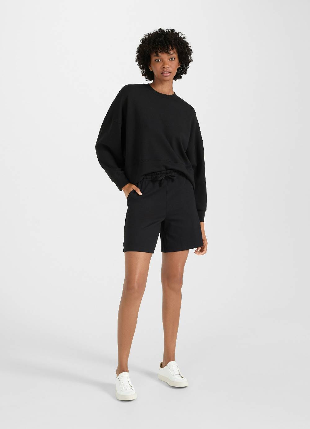 Juvia Bermudas VIP-Rabatte