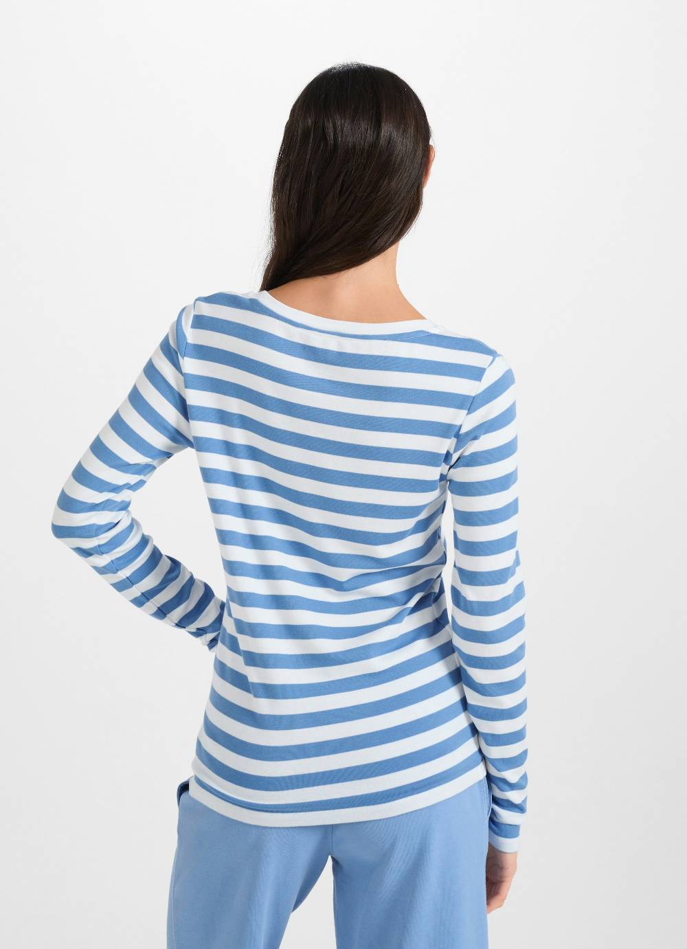 Juvia Modal Longsleeve Kostenloser Versand international