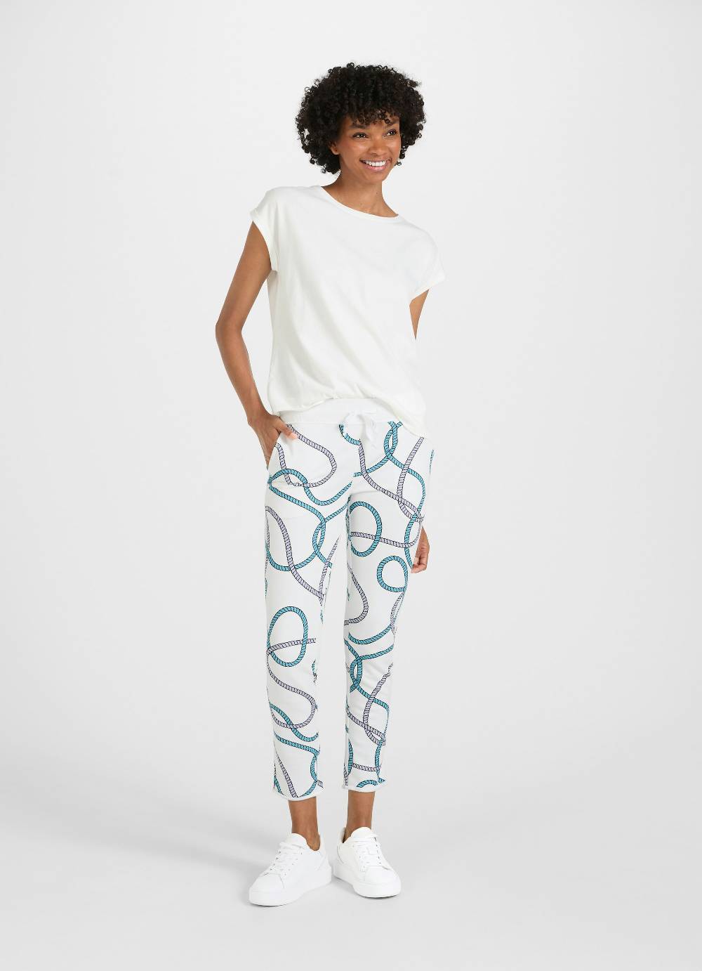 Juvia Slim Fit - Sweatpants