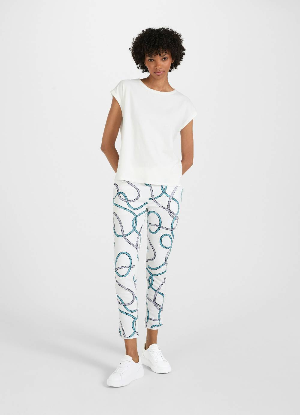 Juvia Slim Fit - Sweatpants Großer Ausverkauf
