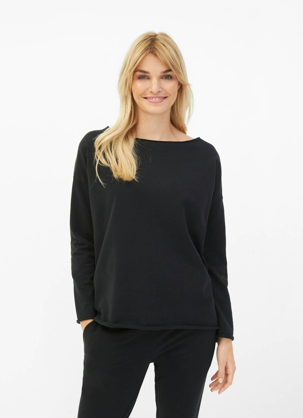 Juvia Sweatshirt