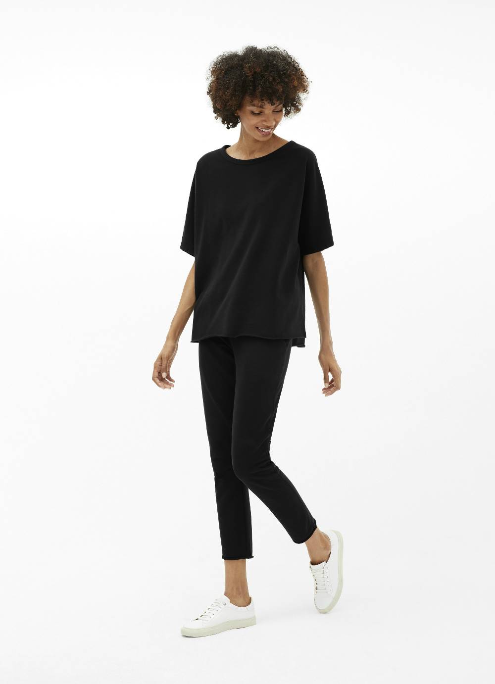 Juvia Oversized Sweat - Cape Tägliche Deals