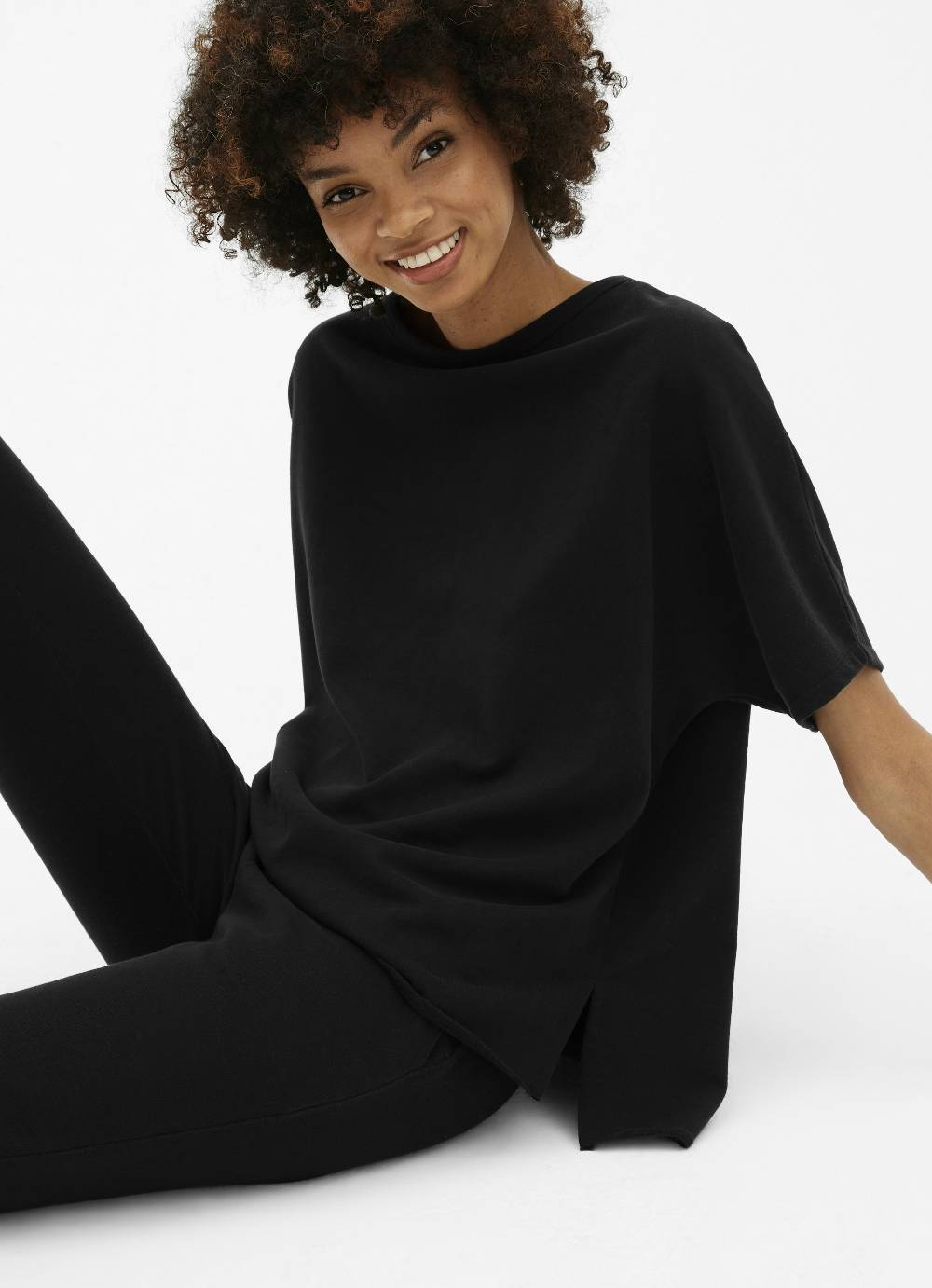 Juvia Oversized Sweat - Cape Tägliche Deals