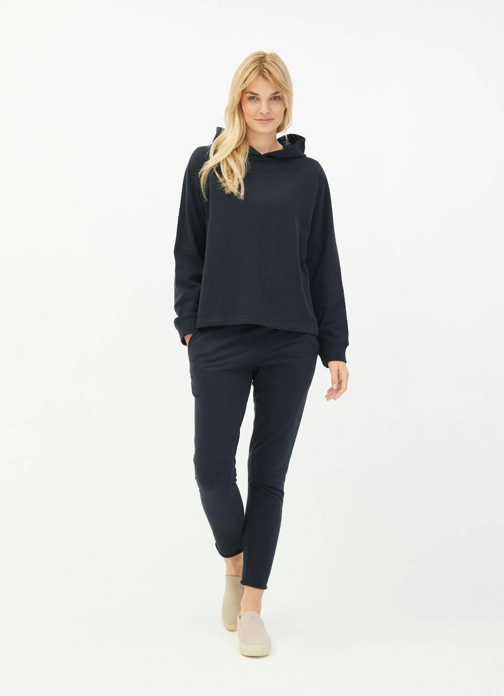 Juvia Hoodie Kostenloser Versand international