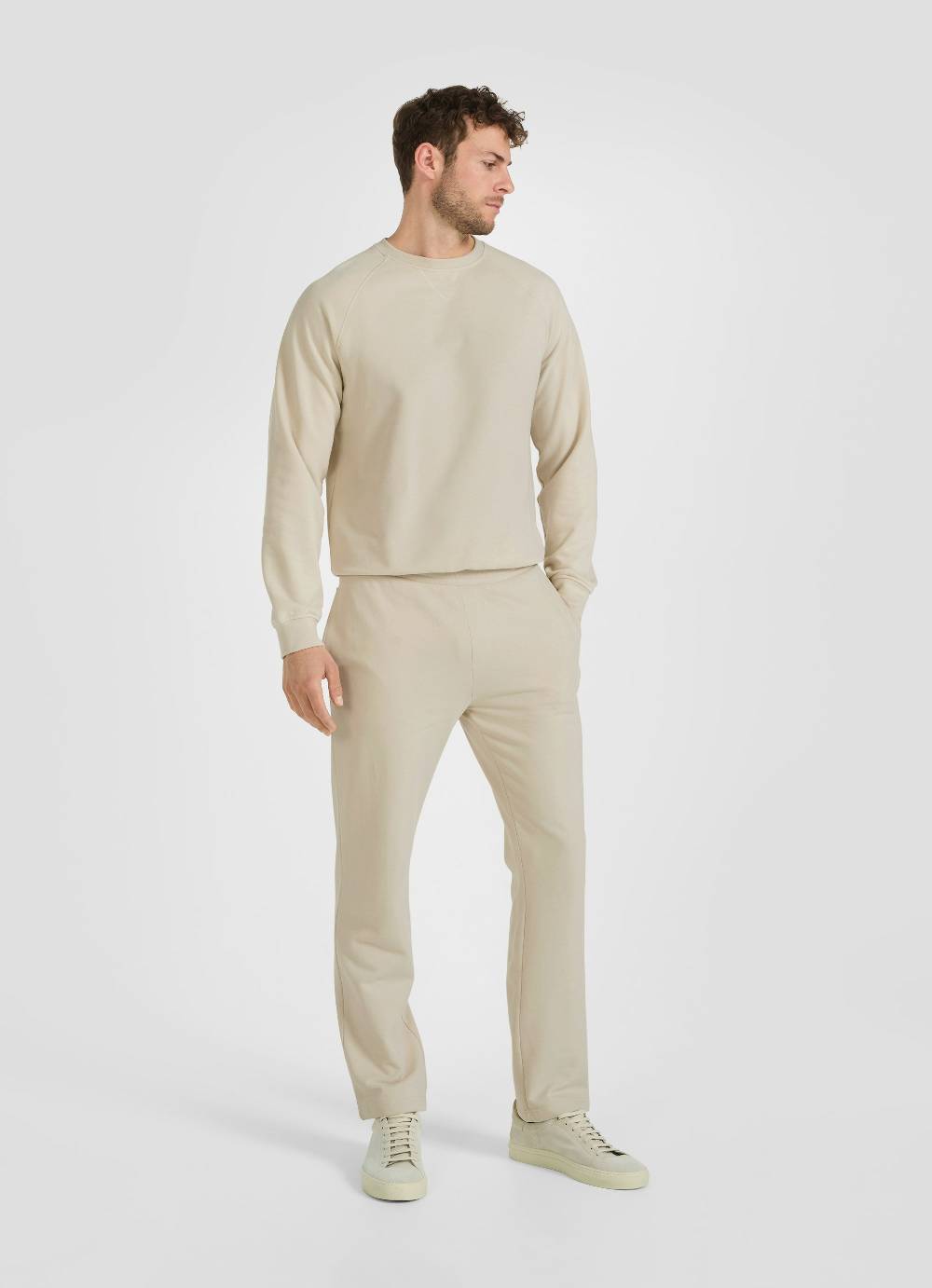 Juvia Regular Fit - Sweatpants Versandkostenfrei