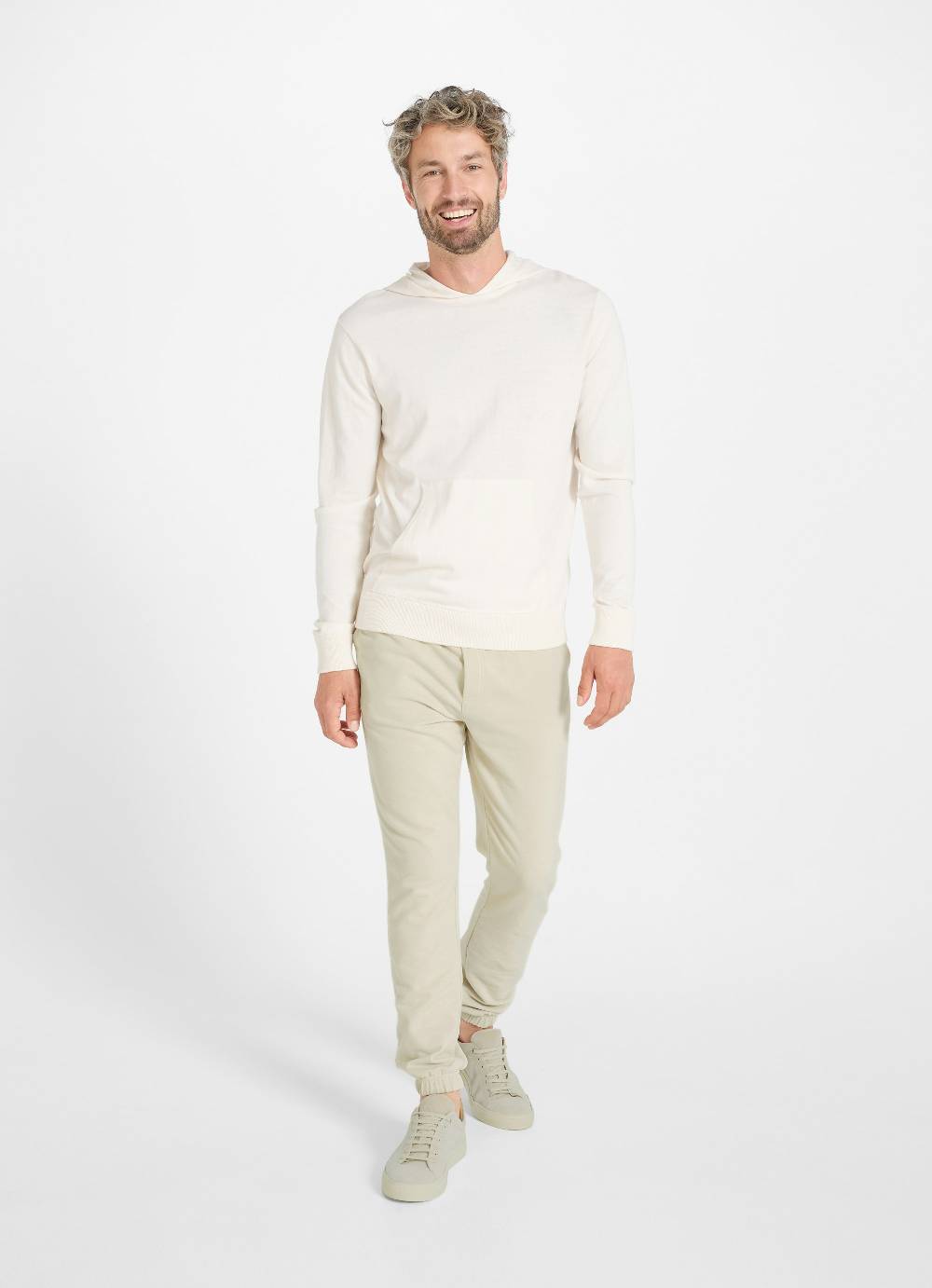 Juvia Strick Hoodie Lagerräumung