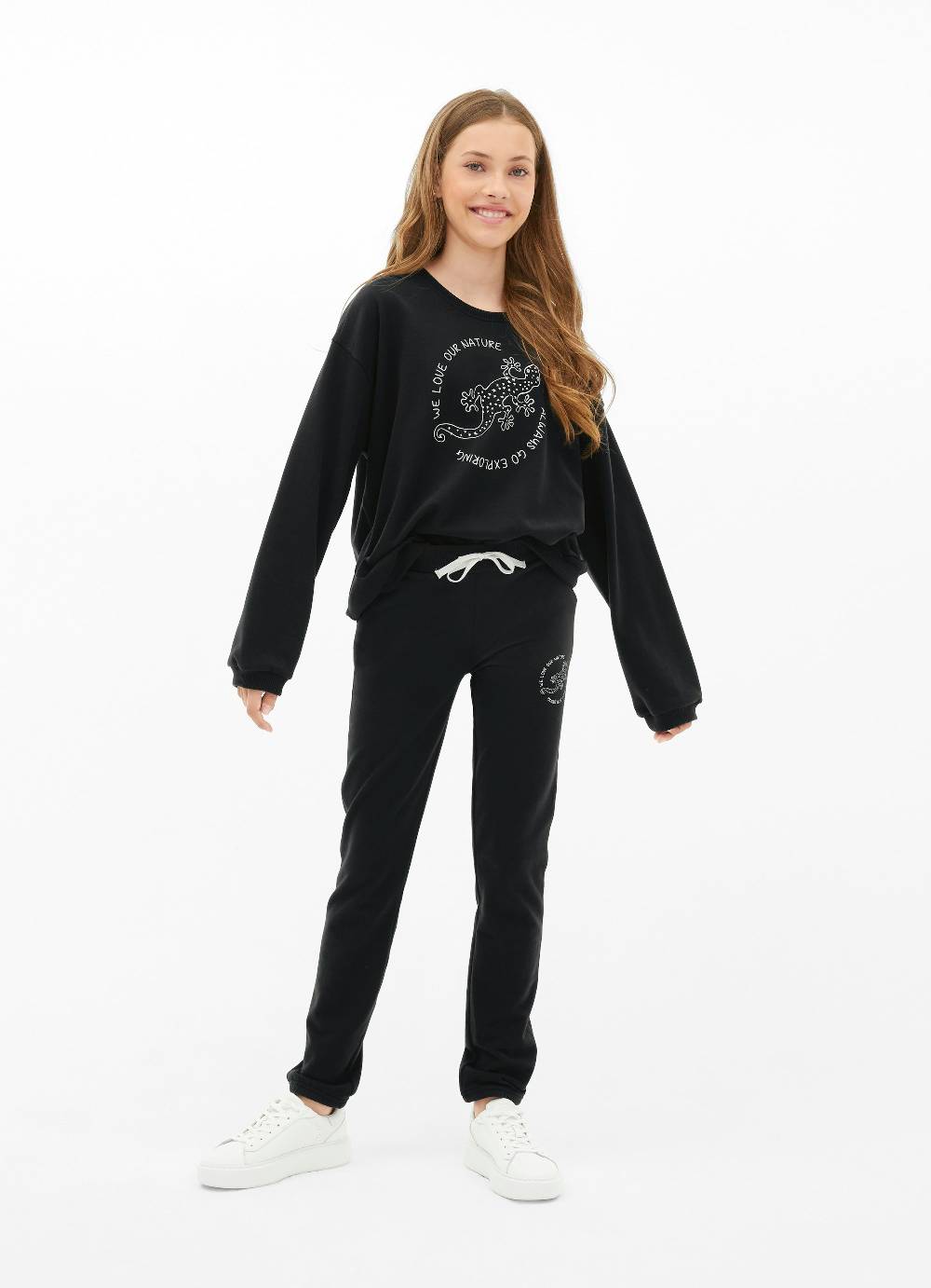 Juvia Sweatpants