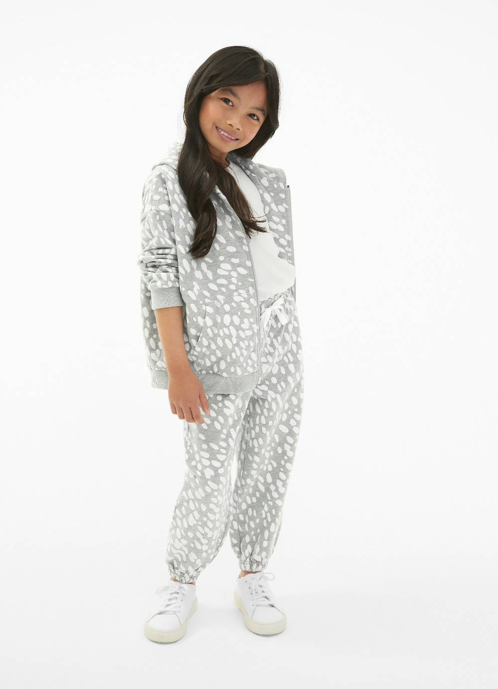 Juvia Loose Fit - Sweatpants Neueste Stile