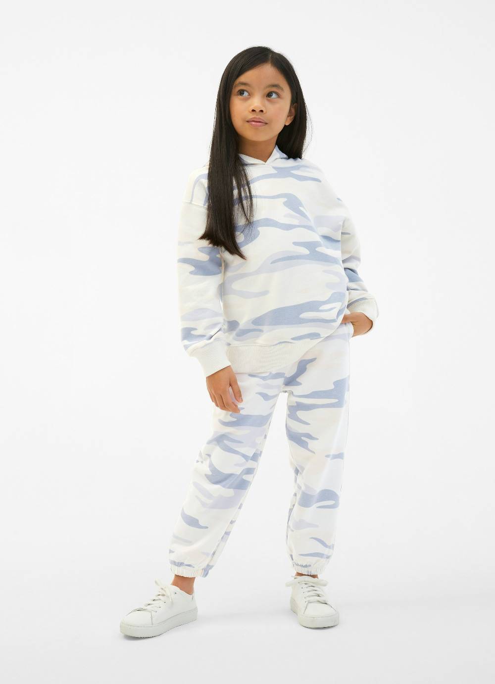Juvia Baggy Fit - Sweatpants 2025