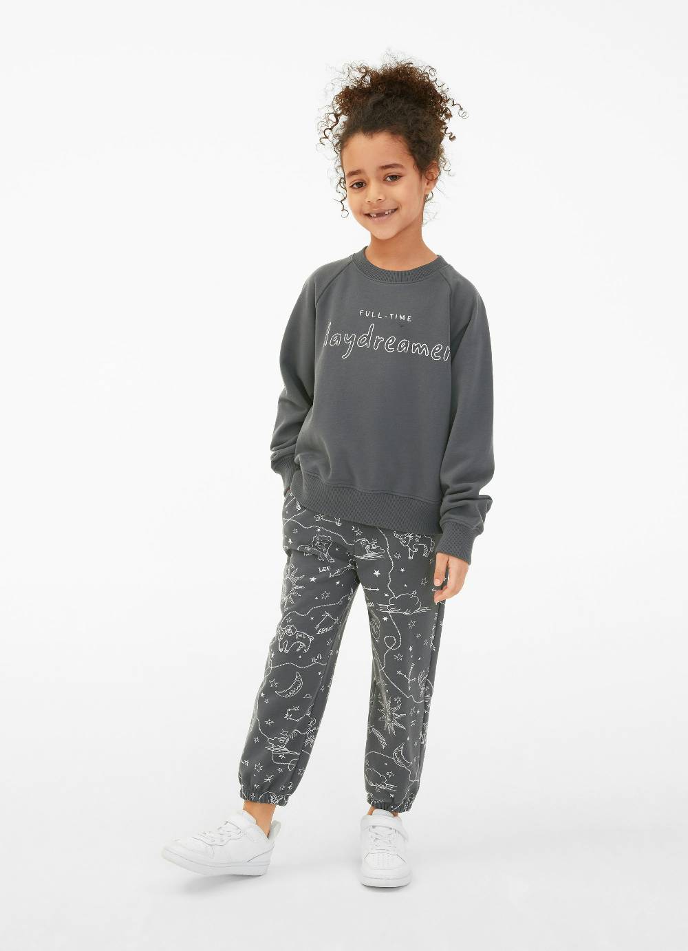 Juvia Baggy Fit - Sweatpants Outlet