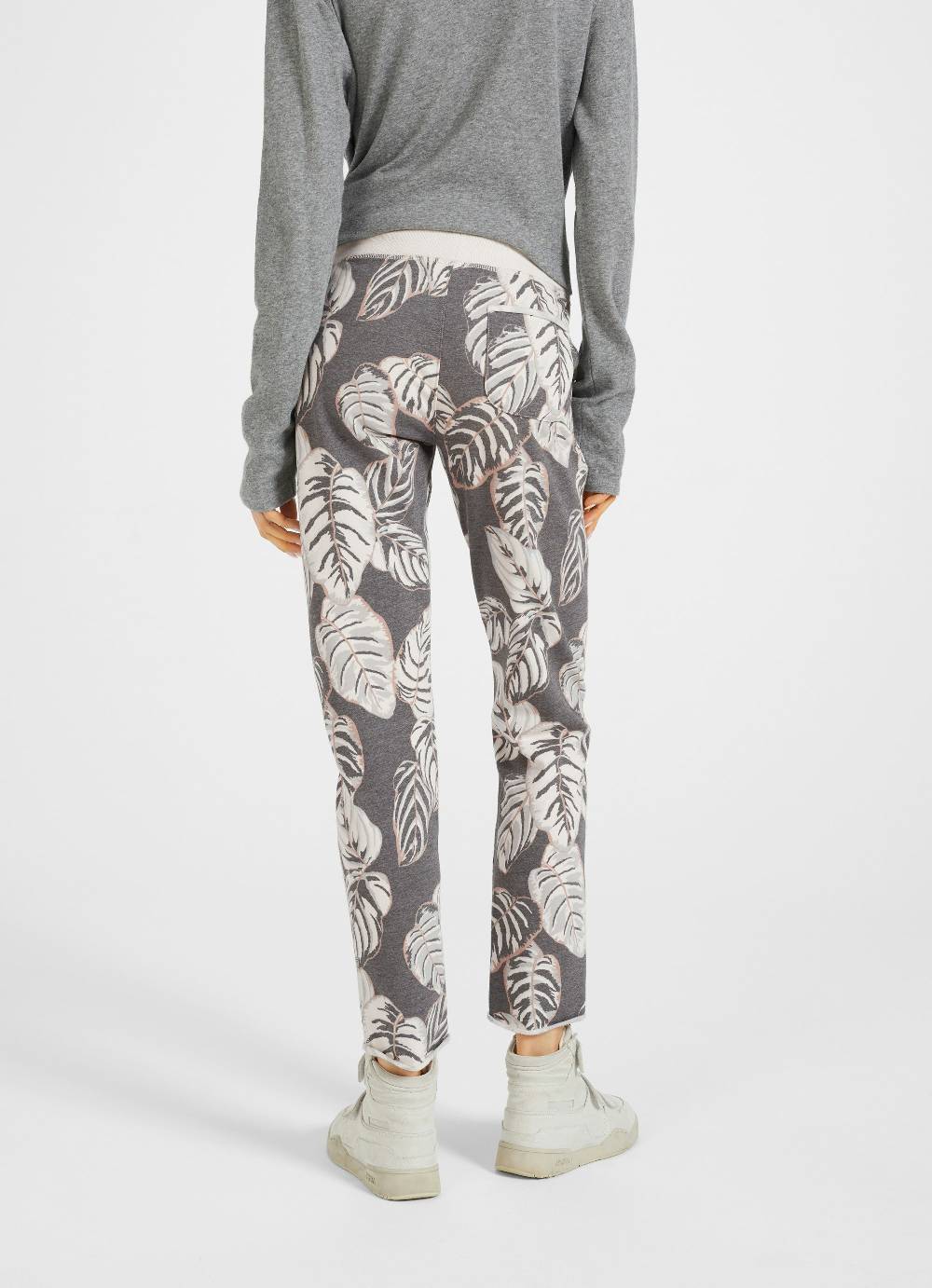 Juvia Slim Fit - Sweatpants Große Rabatte