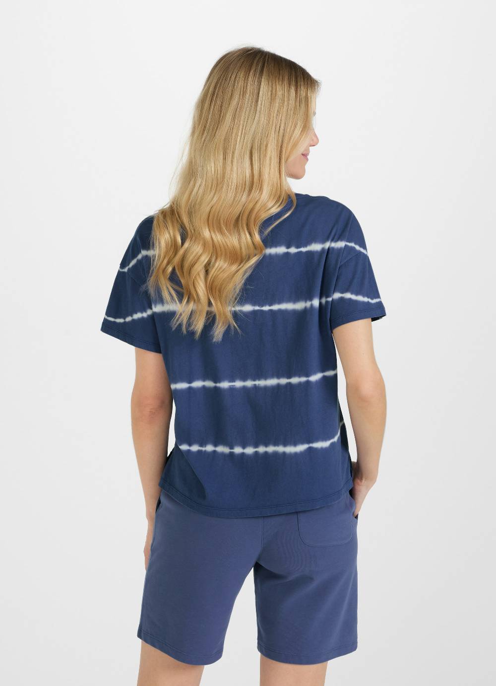 Juvia T-Shirt Kostenlose Rückgabe