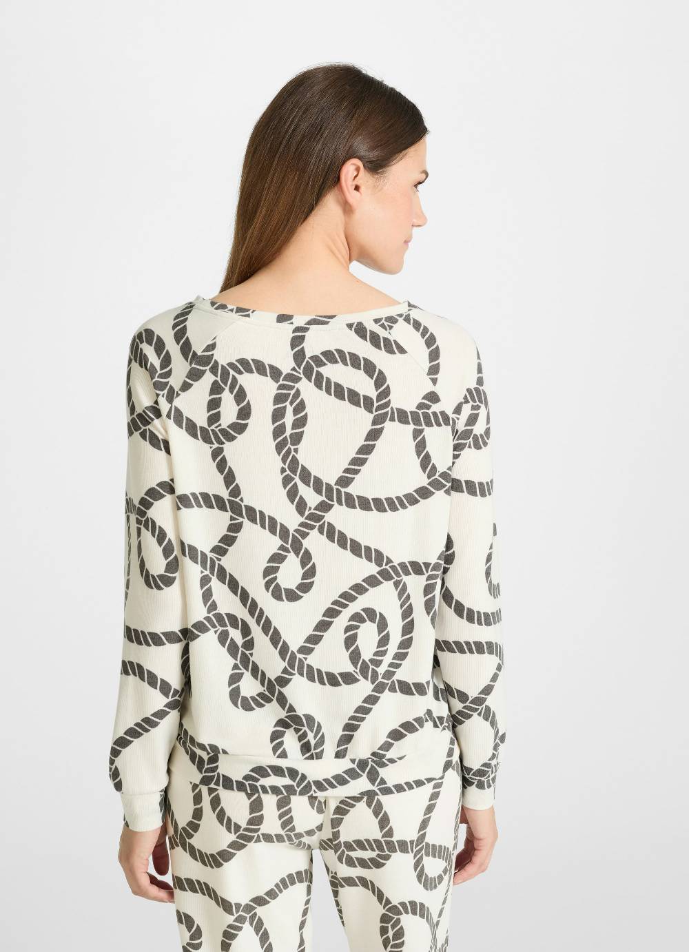 Juvia Nightwear - Sweater Begrenzte Freigabe