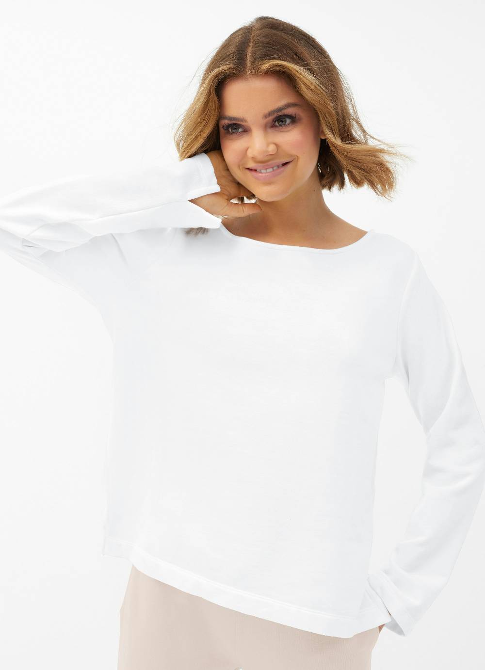 Juvia Slim Fit - Sweater Letzte 3 Tage