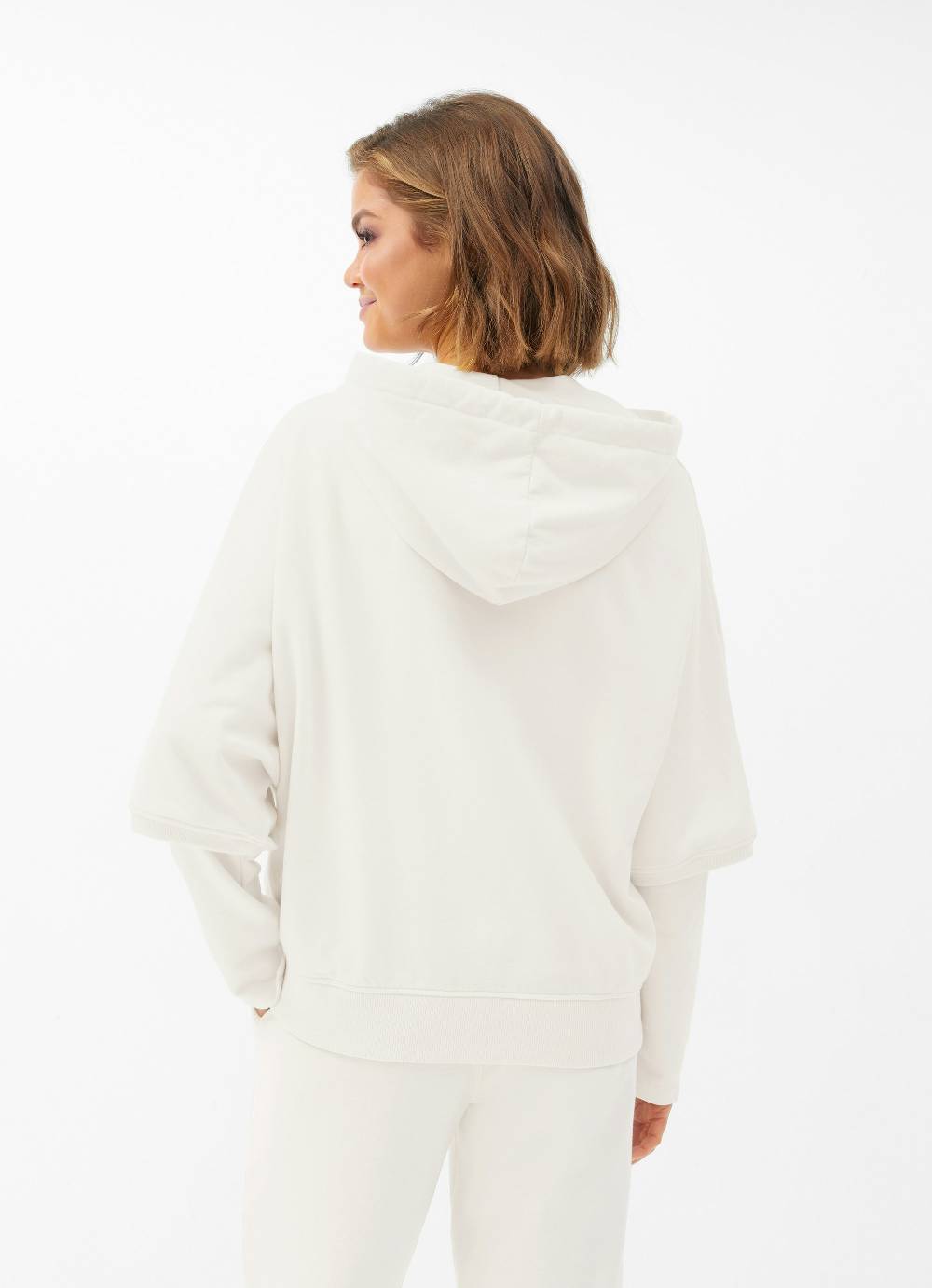 Juvia Hoodie Cape - Jacke JETZT KAUFEN