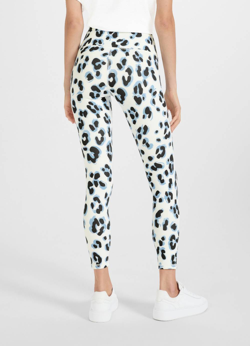 Juvia Active - Leggings Rabatte dieses Monats