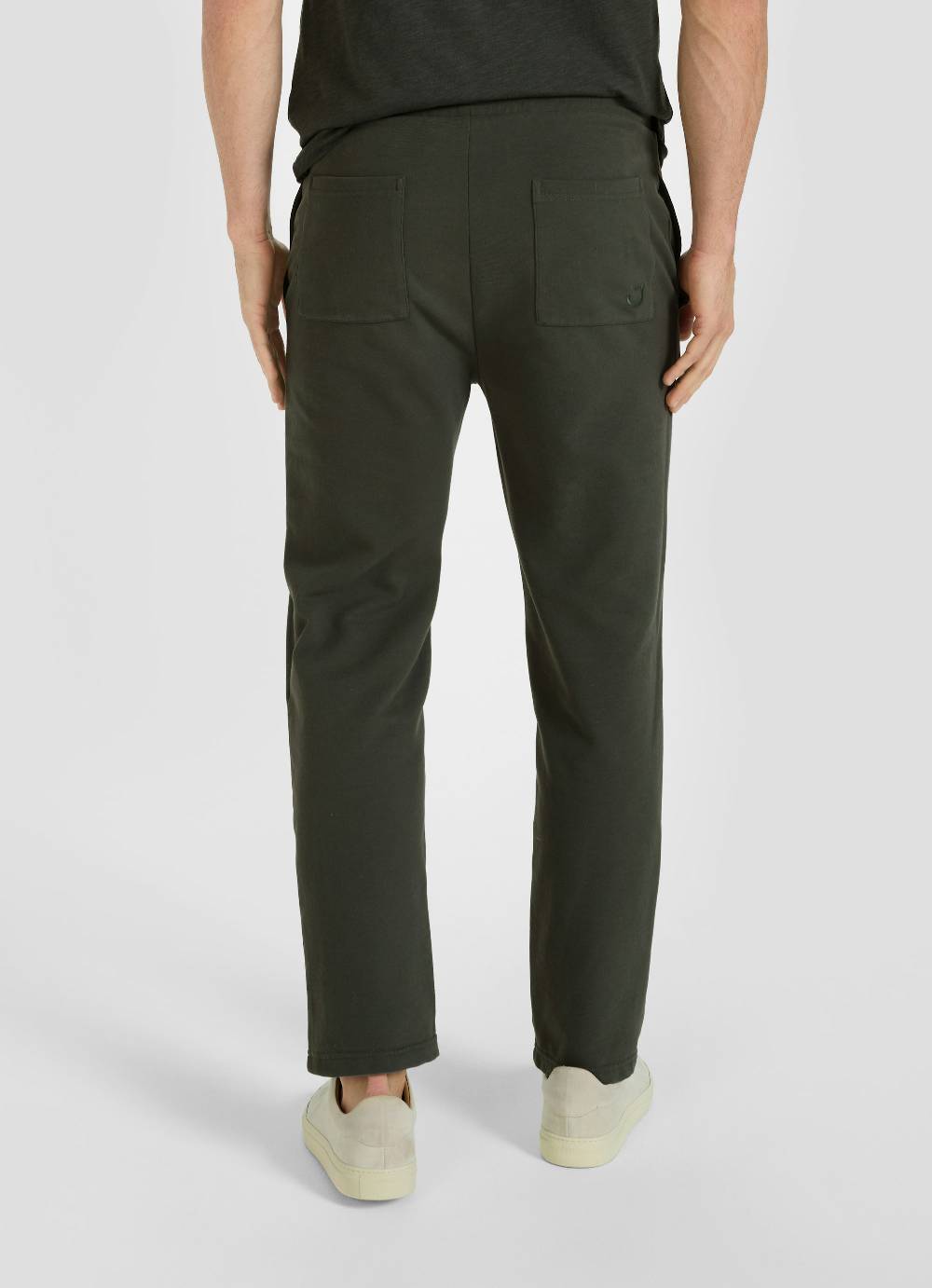 Juvia Regular Fit - Sweatpants JETZT KAUFEN