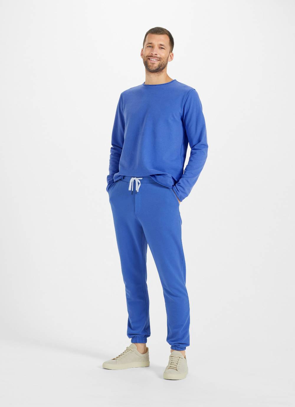 Juvia Regular Fit - Sweatpants Zeitbegrenzte Promotion