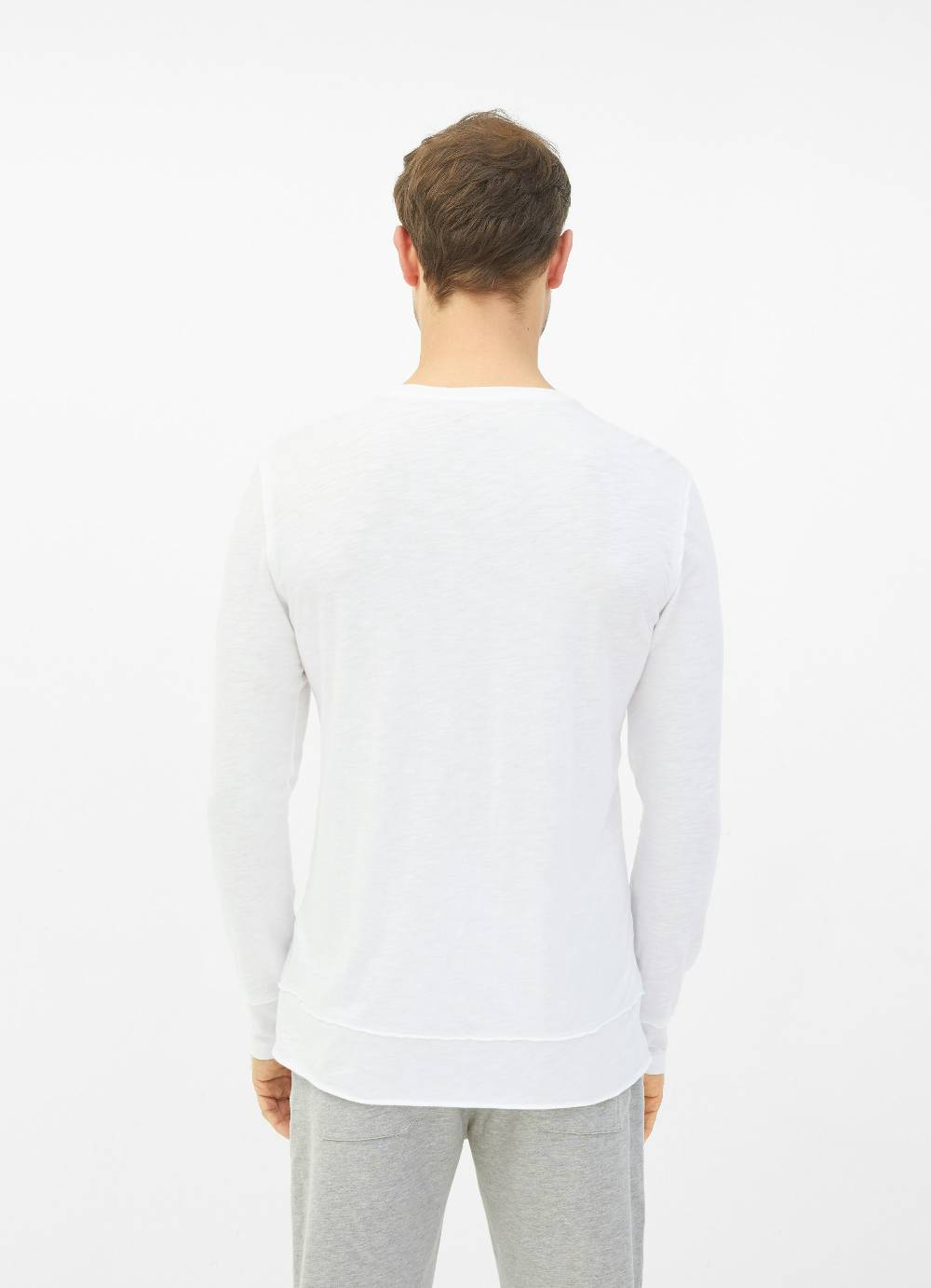 Juvia Longsleeve Rabatte dieses Monats