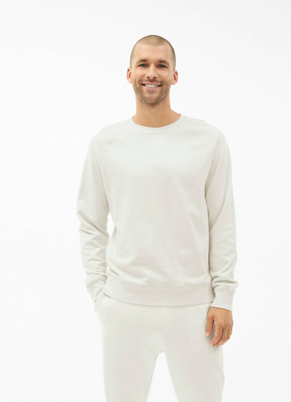 Juvia Sweatshirt