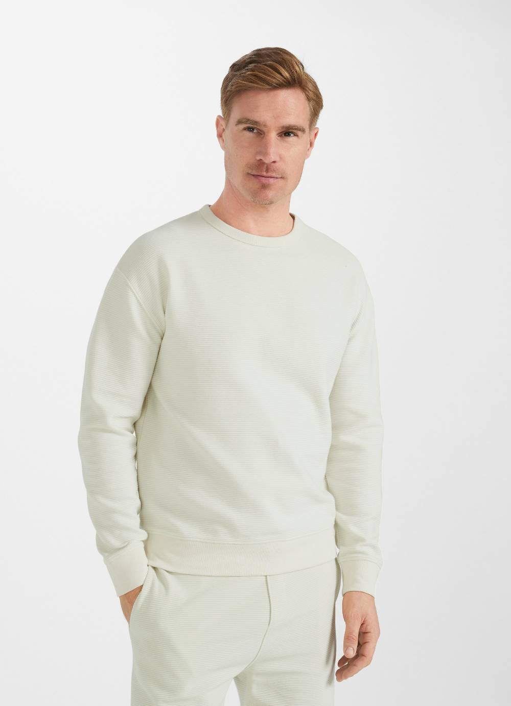 Juvia Sweatshirt