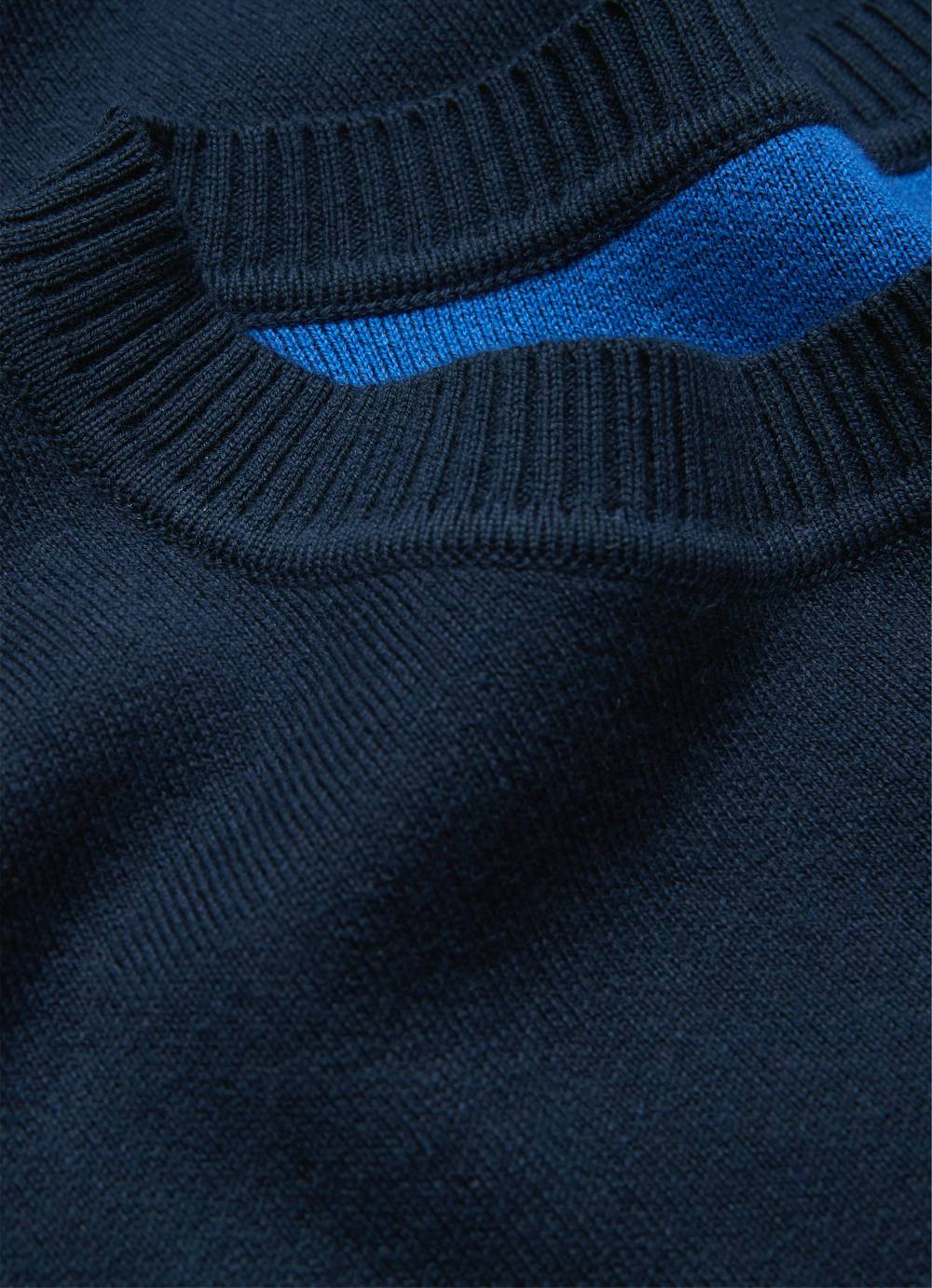 Juvia Sweater Online