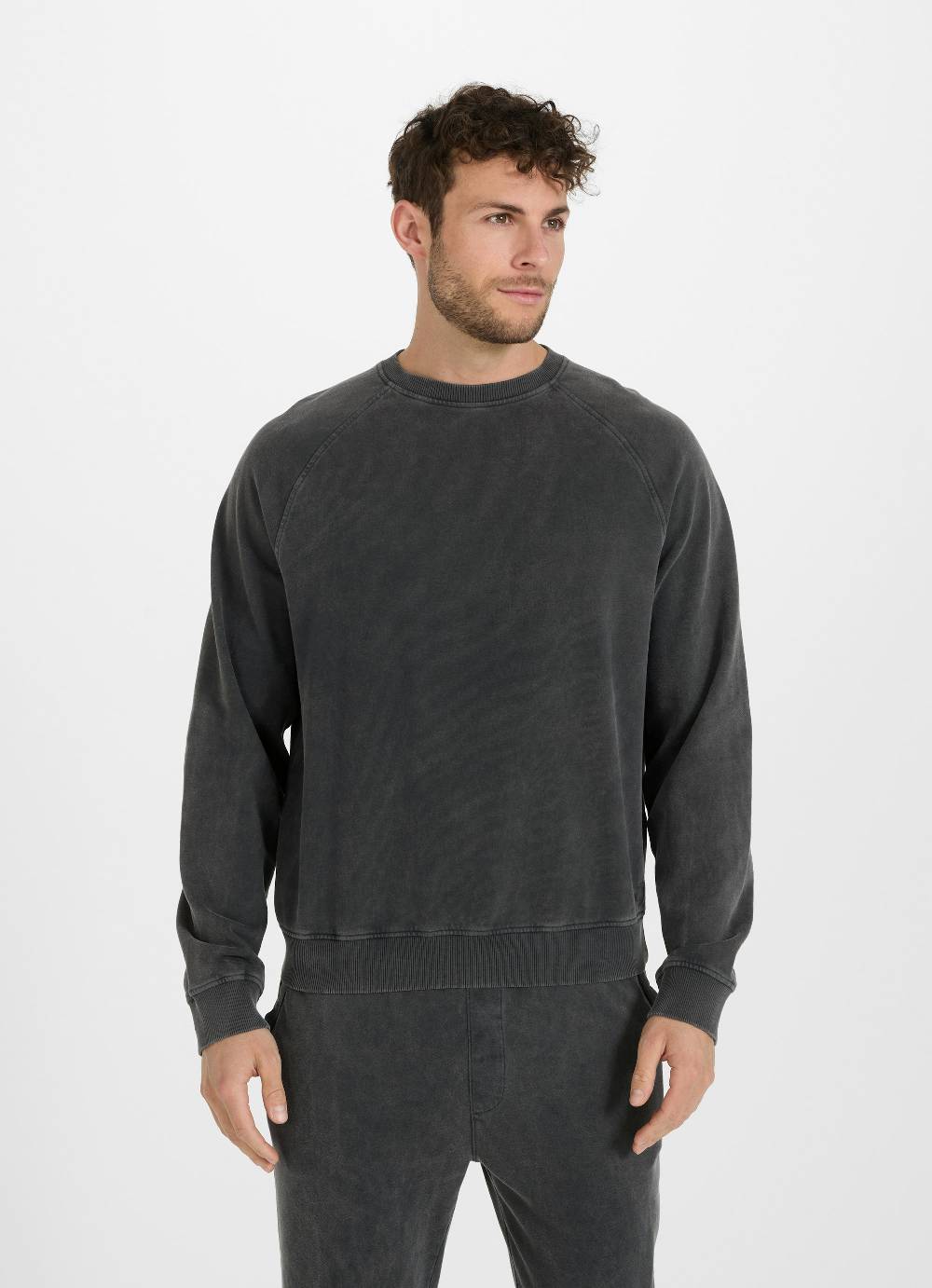 Juvia Sweatshirt