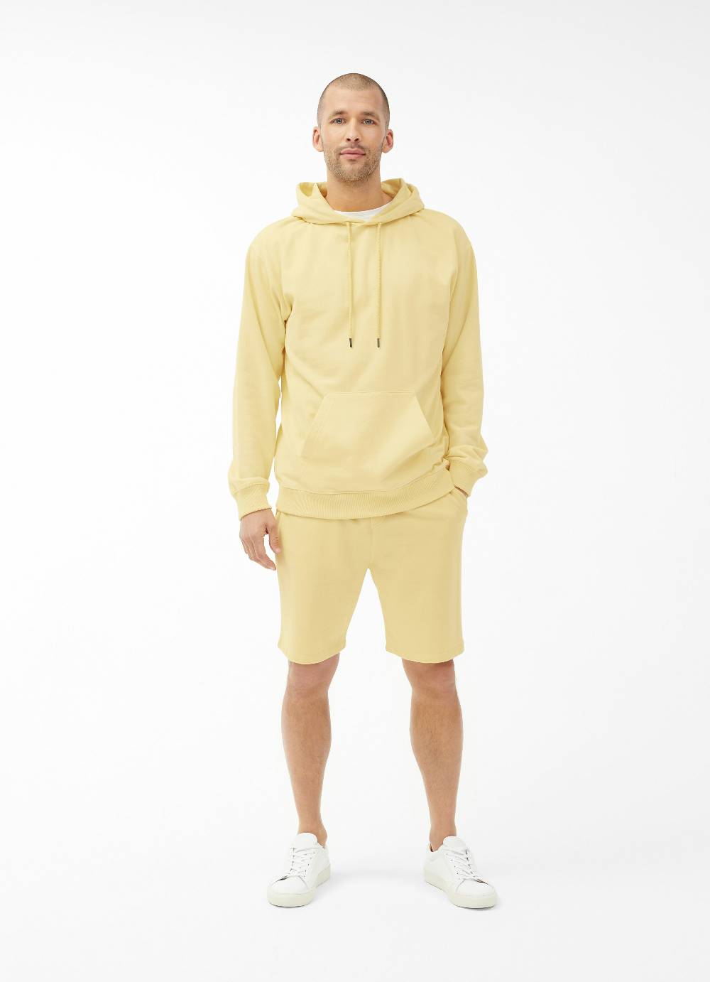 Juvia Hoodie Große Rabatte